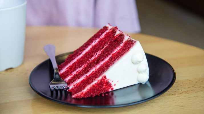 Red Velvet Terbuat dari Apa? Resep dan Penjelasan