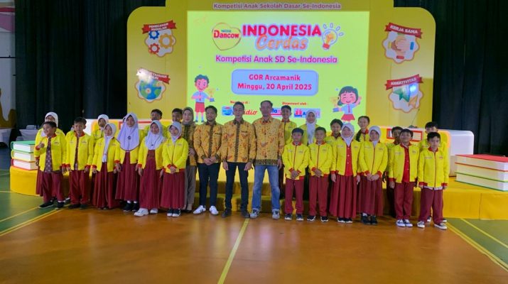 Dorong Semangat Belajar Anak, Dancow Gulirkan Indonesia Cerdas di Bandung
