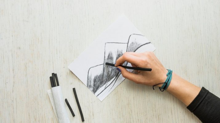 Teknik Arsir: Seni Menggambar dengan Bayangan