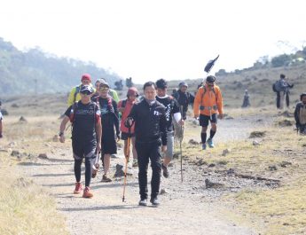 Aktivitas Vulkanis Berangsur Normal, Pendakian ke Gunung Gede Pangrango Kembali Dibuka