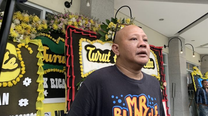 Bonny Sidharta Ungkap Pertemuan Terakhir dengan Ricky Siahaan