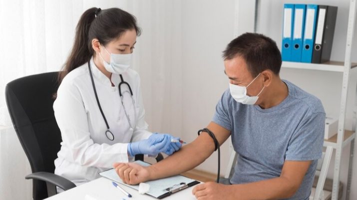 Meriam Bellina Pasang Ring, Ini Pentingnya Cek Kesehatan Rutin