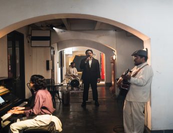 Sajian Anyar Tayangan Sesi Pertunjukan Langsung Album Bilal Indrajaya, Nelangsa Pasar Turi