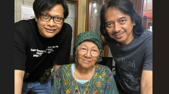 Kenang Bunda Iffet, Armand Maulana: Ibu Kami