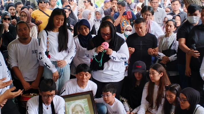 Kaka: Bunda Iffet Nggak Pernah Menyerah sama Slank