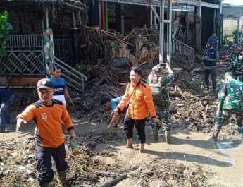 Diduga Jadi Penyebab Banjir, Pemberian Izin di Lahan HIjau Cianjur akan Dievaluasi