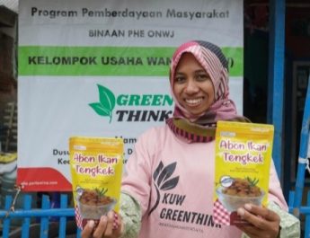 Kisah Perempuan Hebat, Berdayakan Sesama Perempuan