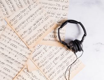 Mars: Lagu Kebangsaan yang Menggugah Semangat