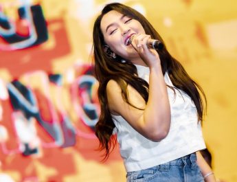 Biodata Happy Asmara: Profil Penyanyi Populer