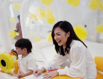 Seperti Nikita Willy yang Gelar Sunnatan Massal di Ultah ke-3 Issa, Ini Cara Merayakan Ultah yang Bermanfaat bagi Anak