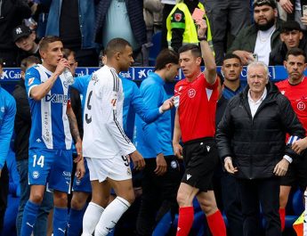 Kylian Mbappe disanksi larangan satu pertandingan imbas tekel kerasnya