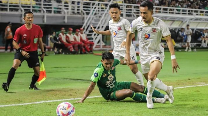 Klasemen Liga Indonesia: Persib Bandung masih kokoh di puncak