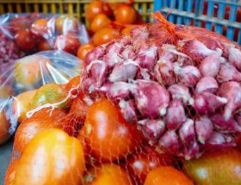 Harga pangan: bawang merah Rp43.958/kg, cabai rawit merah Rp79.890/kg
