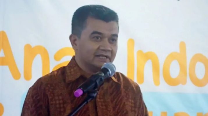 Memolisikan Rocky Gerung (dan Sukmawati)?