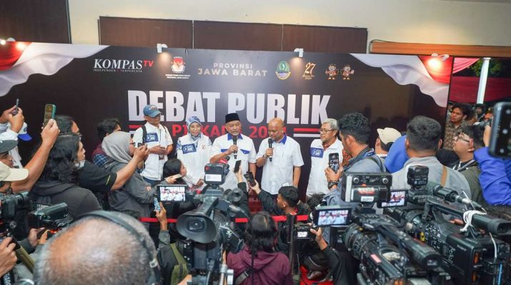 Penampilan Paslon Ahmad Syaikhu-Ilham Habibie dalam Debat Perdana Pilgub Jabar Memukau