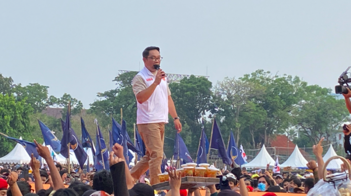 Ridwan Kamil Ajak Persija Menangkan Pasangan Rido