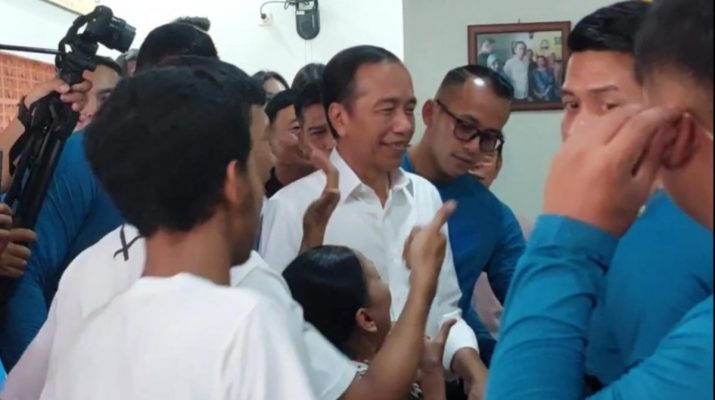Jokowi Beri Doa untuk Ahmad Luthfi-Taj Yasin di Solo