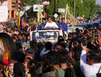 Jokowi Kampanyekan Ahmad Luthfi-Taj Yasin Maimoen di Blora dan Grobogan