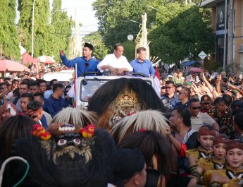 Bawa Ragam Kesenian Khas Jawa Tengah, Jokowi Kampanyekan Ahmad Luthfi-Taj Yasin