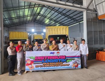 KPU Garut mulai distribusikan logistik Pilkada ke 42 Kecamatan