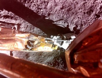 Blue Ghost Rekam Momen Bersejarah di Mare Crisium