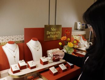 She Deserves the World, Simbol yang Mewakili Ragam Sisi Unik Wanita