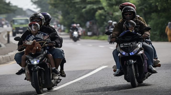 Ini Anjuran Keselamatan Bagi Pemudik Sepeda Motor yang Mengajak Anak