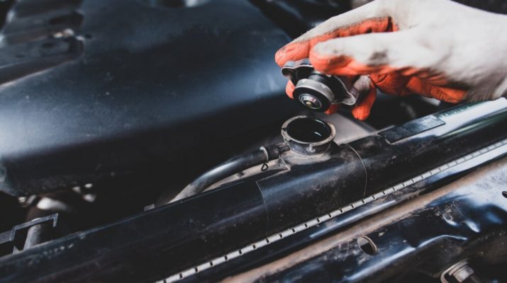 7 Penyebab Radiator Mobil Cepat Panas, Berikut Cara Mengatasinya