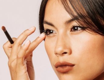 Tips Riasan yang Tepat Sesuai dengan Bentuk Mata