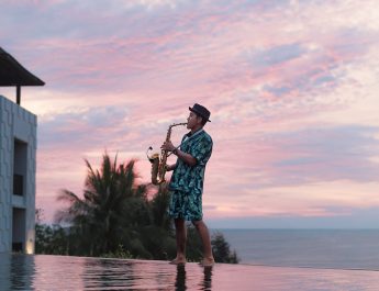 Bar Takeover by Ryan X Semara di Pullman Bali Legian Beach