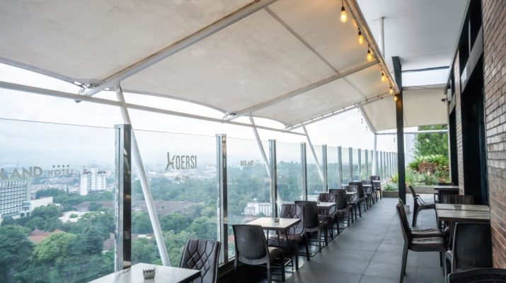 Nostalgia Kuliner Rumahan di Kangen Makanan Kampoeng Koersi Sky Cafe Bigland Bogor Hotel