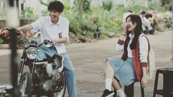 OST Dilan: Lagu-Lagu yang Menghantarkan Nostalgia