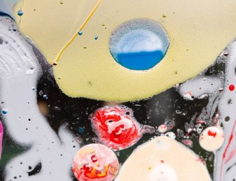 Karya Seni Rupa Murni Yaitu: Ekspresi Tanpa Batas