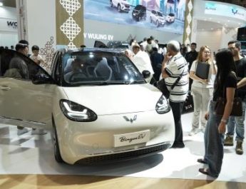 Wuling lebih Lengkap dengan Promo di PEVS 2025