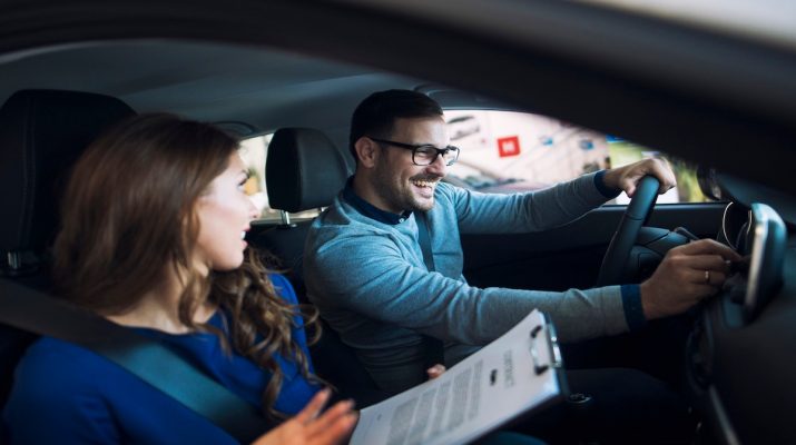 Belajar Mobil Manual? Ini Panduan Mudah Pemula!