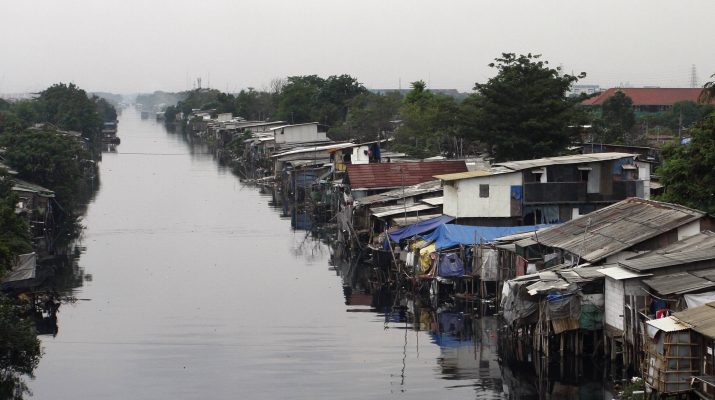 Pengerukan Kali Cakung untuk Penanggulangan Banjir di Jakut