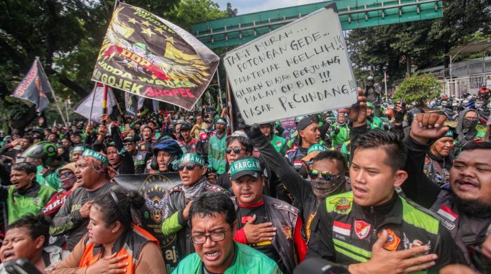 Massa Ojol Tolak Perwakilan Kemenhub, Desak Untuk Bertemu Menteri