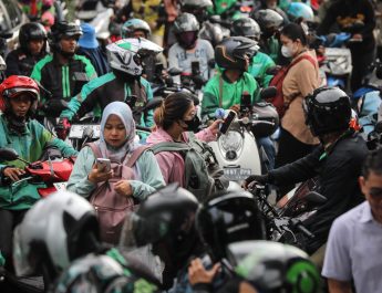 Antara Tuntutan dan Nafkah: Tak Semua Ojol Ikut Mogok