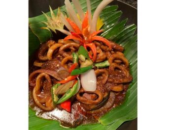 Pesta Kuliner Malaysia di Hotel Pullman, Sotong Sambal Tempoyak Wajib Coba!