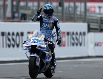 Sprint Race MotoGP Inggris: Alex Marquez Pangkas Jarak dengan Sang Kakak