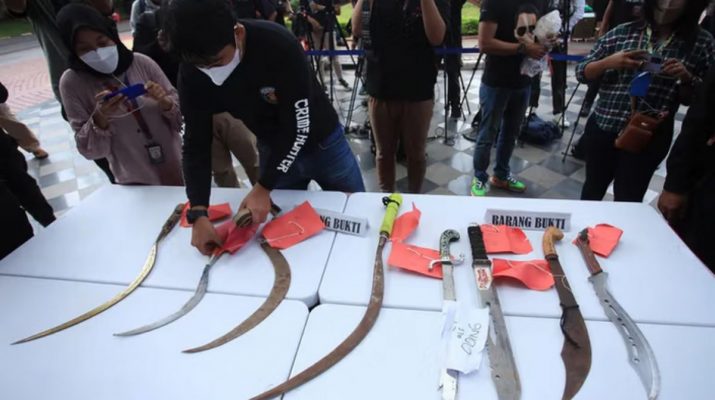 Terlibat Tawur, 12 Remaja Bawa Celurit Ditangkap Tim Patroli Polres Jakarta Pusat