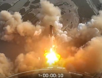 SpaceX Starship Gagal Capai Misi Penuh di Uji Terbang ke-9