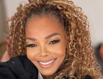 Janet Jackson Unggah Foto Masa Kecil Bareng Kakak