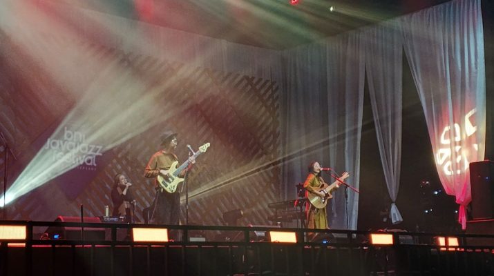 Dari Panggung Kecil, Endah n Rhesa Kini Hibur Penggemar Java Jazz di Hall Besar