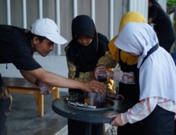 Menikmati pesona alam sambil belajar di Teras Sawah Cafe & Resto, Majalengka