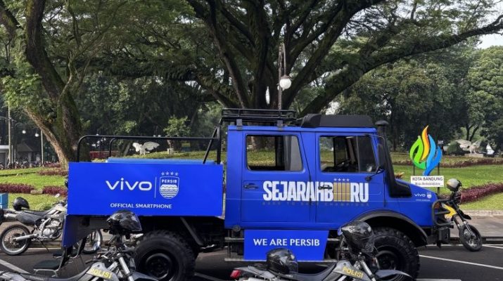 Persib gunakan empat unit Unimog untuk pawai juara