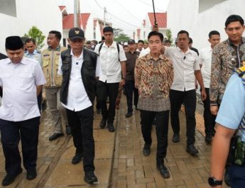 Wapres - Wamensos tinjau Kampung Nelayan Sejahtera Indramayu