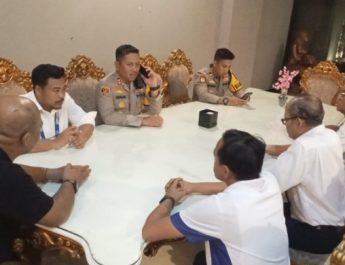 Panpel Arema prihatin aksi pelemparan batu, polisi kejar pelaku  