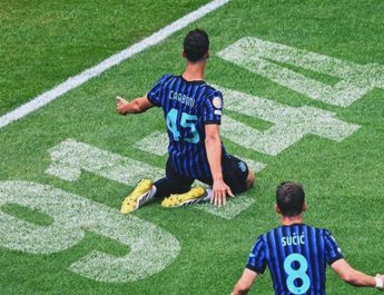 Sempat tertinggal, Inter Milan menang dramatis 2-1 atas Urawa Reds