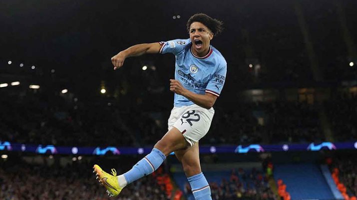 Rico Lewis diskors tiga pertandingan usai terima kartu merah